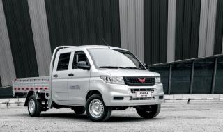 五菱荣光新车报价