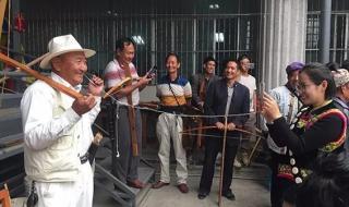 推荐一些农村电影最好的搞笑的 农村电影村官过大年