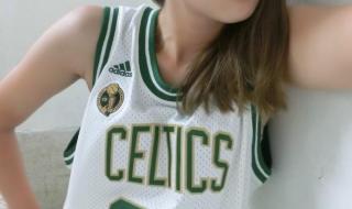 lol手游阿狸能不能辅助 小小阿狸辅助